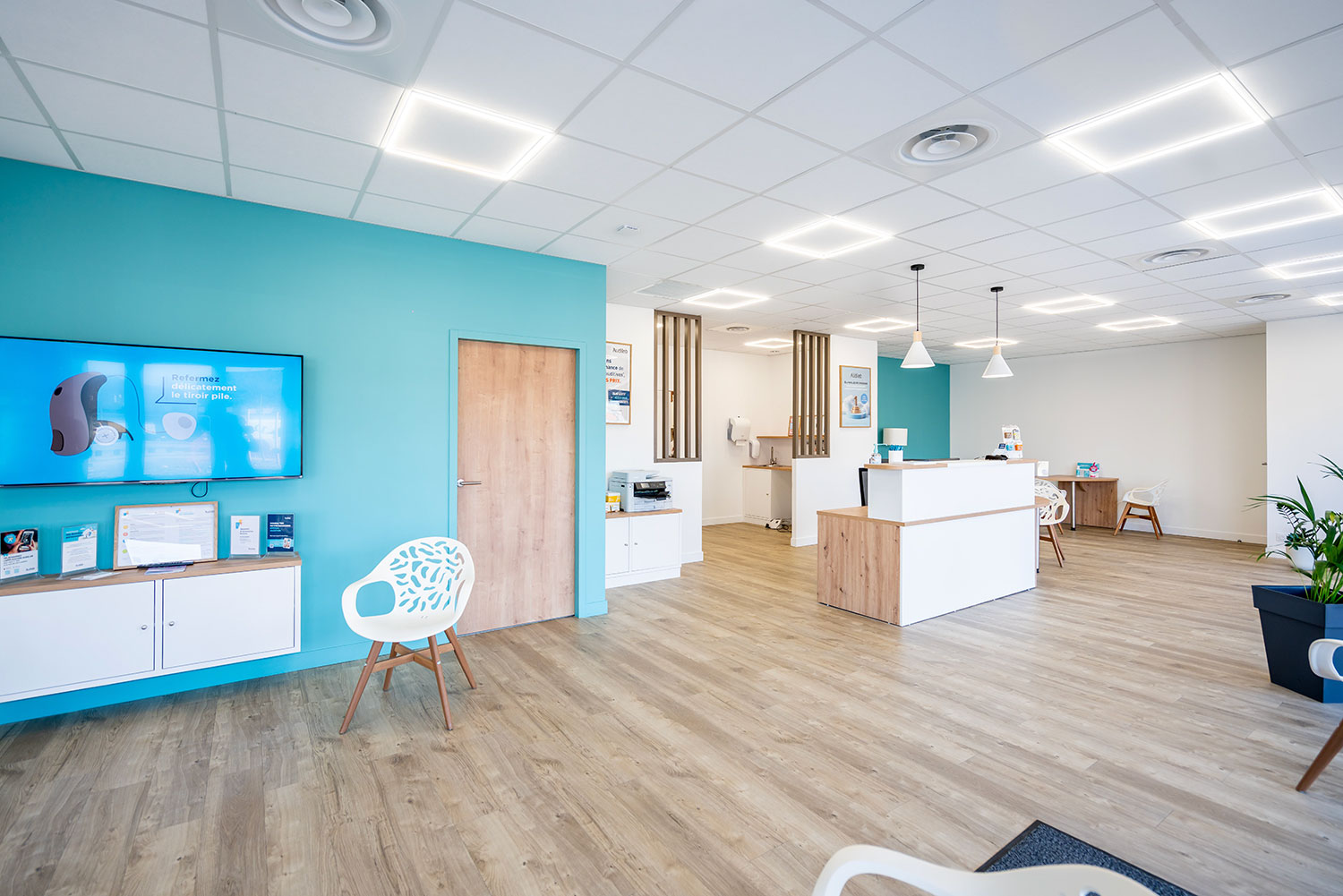 Agencement de centre auditif audilab savoie